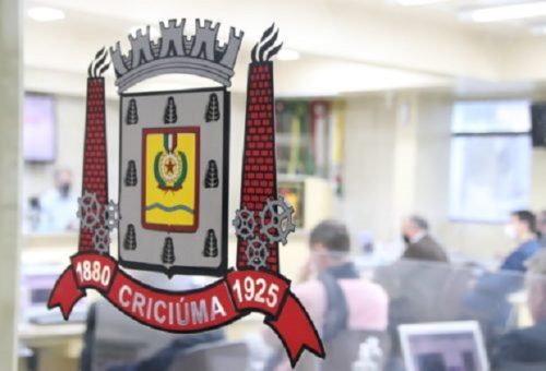 Câmara de Vereadores de Criciúma suspende concurso público