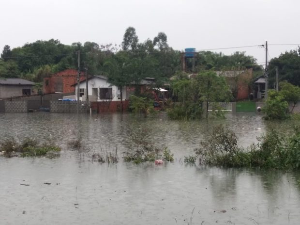 Em Forquilhinha sete famílias estão desalojadas por causa do temporal