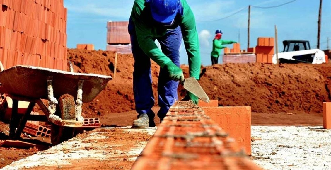 Suposto trabalho escravo na construção civil é investigado em Criciúma
