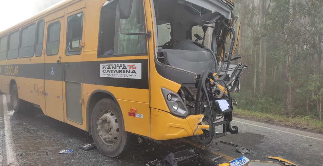 Comoção e tristeza após morte de motorista de ônibus; veja fotos e vídeos (12)