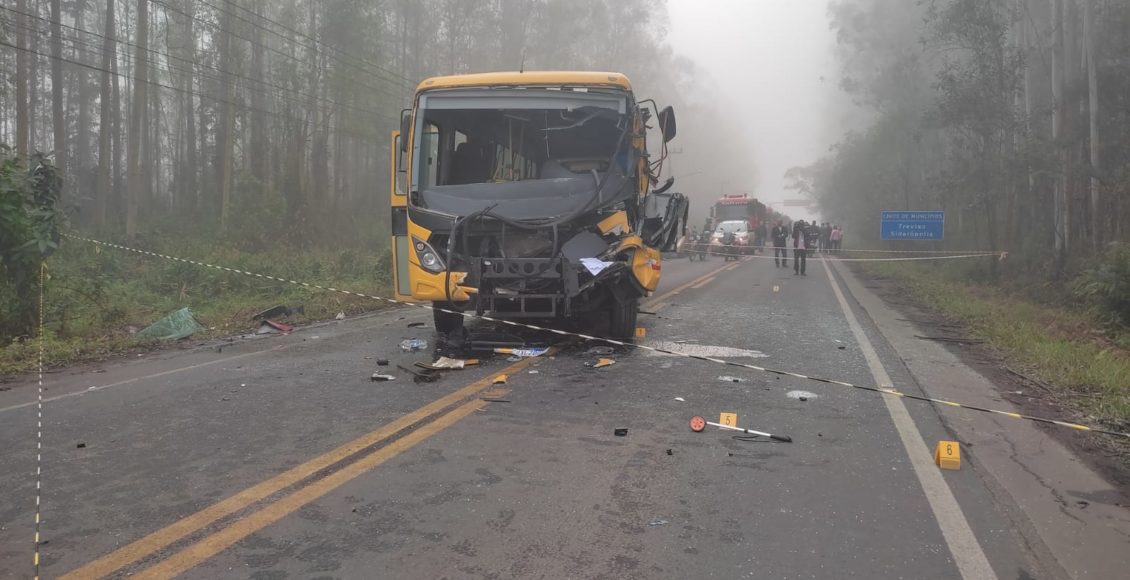 Comoção e tristeza após morte de motorista de ônibus; veja fotos e vídeos (2)