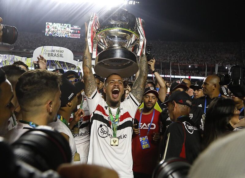 É CAMPEÃO 🏆SÃO PAULO CONQUISTA 1º TÍTULO DA COPA DO BRASIL