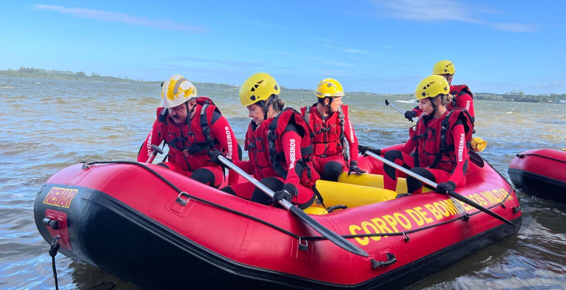 Treinamento aquático – Bombeiros