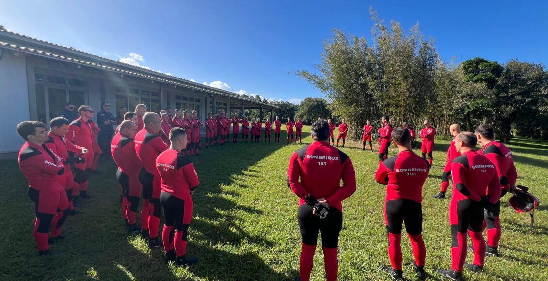 Treinamento aquático – Bombeiros